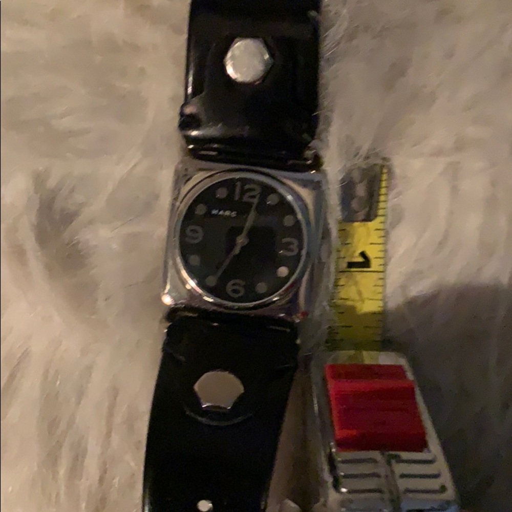 Watch - Picture 4 of 5